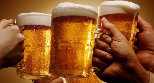Cổ phiếu ngành bia đồng loạt bứt phá mạnh sau khi Bộ Công thương công bố giá khởi điểm chào bán Sabeco