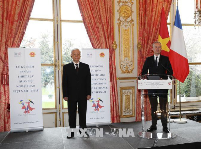 Tổng Bí thư và Chủ tịch Quốc hội Pháp dự Lễ kỷ niệm 45 năm quan hệ ngoại giao Việt Nam – Pháp